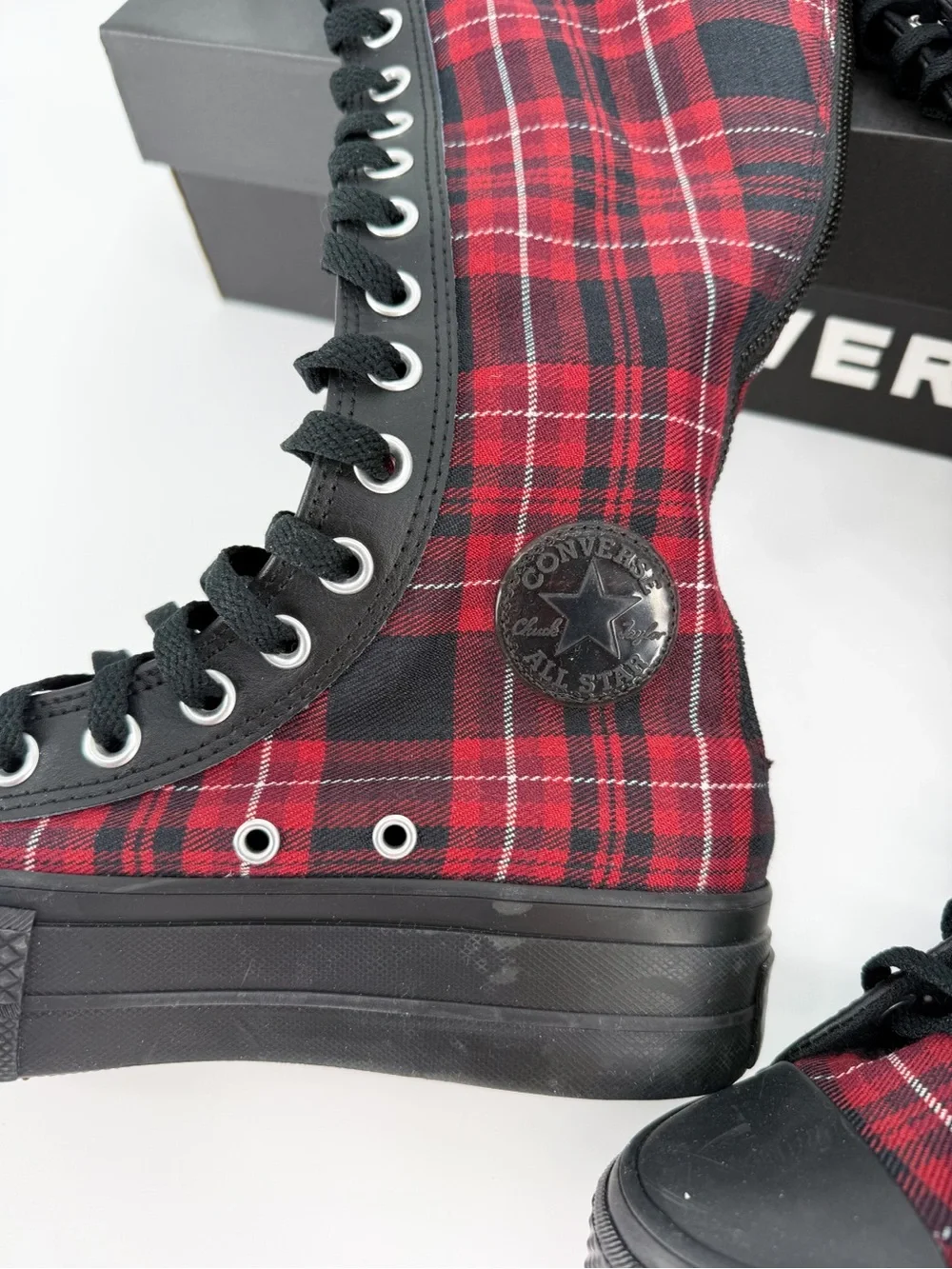 Converse Chuck Taylor All Star Lift XXHi Platform Plaid in Park Red Size 6.5